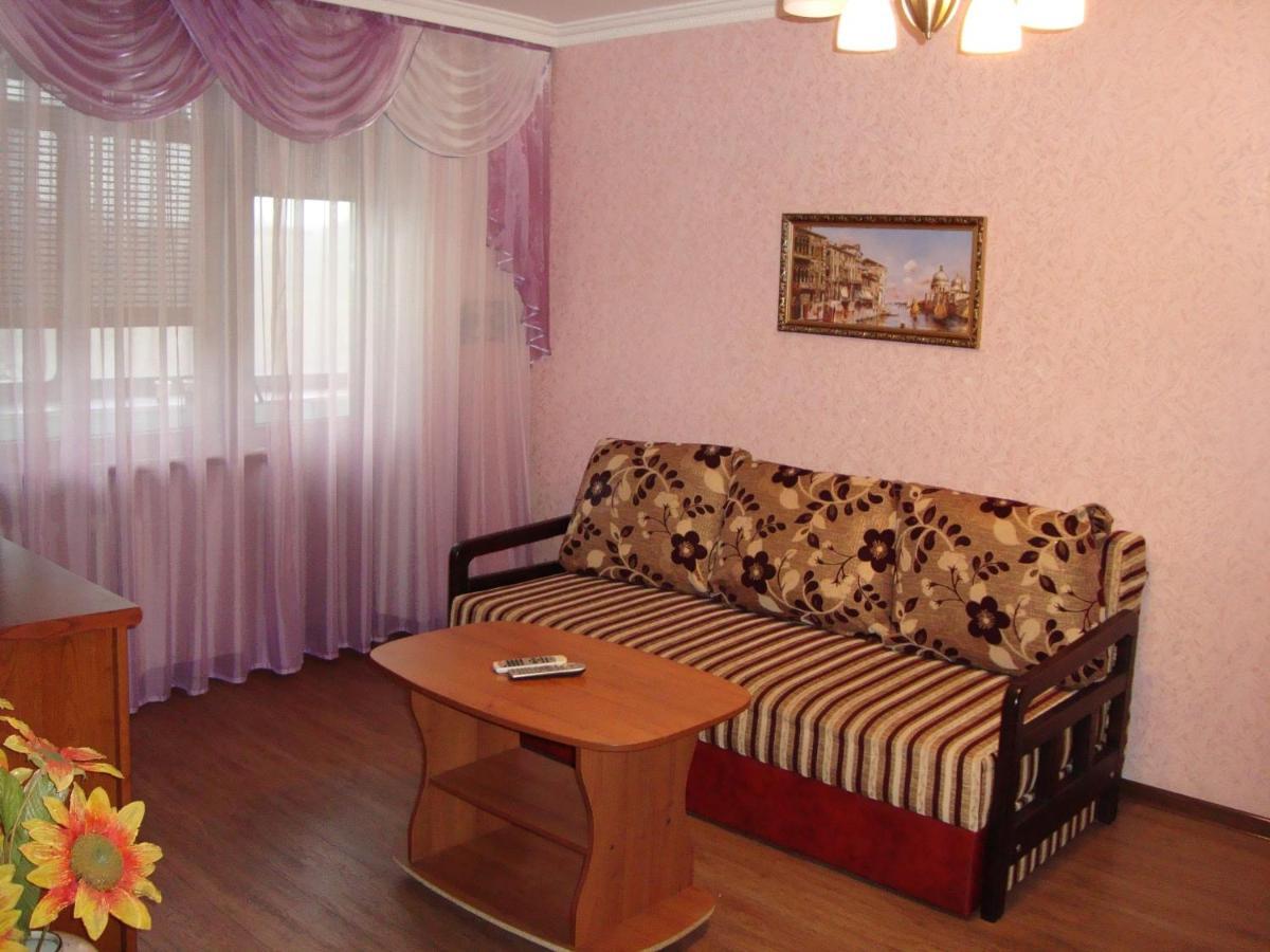 Apartment Center Near State Medical University, Cafe Efes Zaporizhia Exterior photo